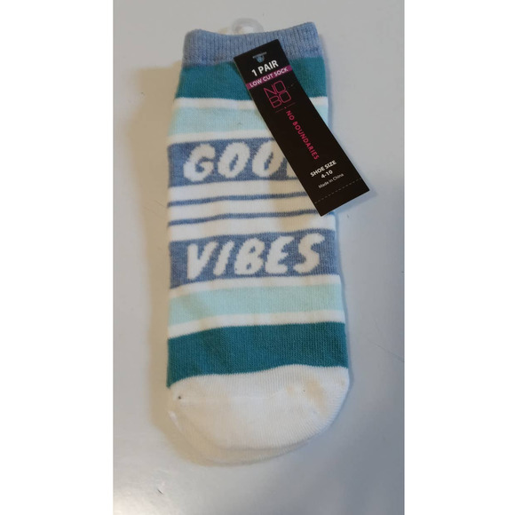 No Boundaries "Good Vibes" Low Cut Socks. Size 4-10 - Picture 1 of 3